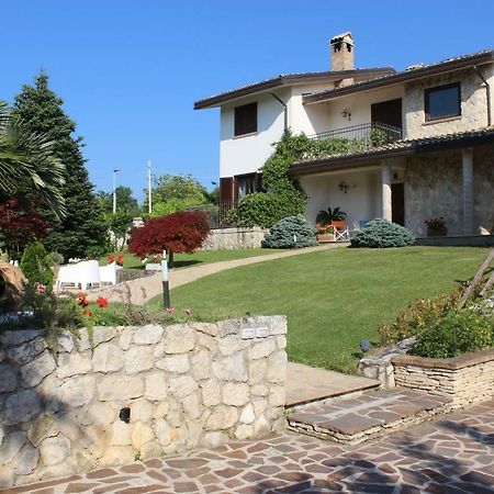 Villa Nicolai Tra Mare E Montagna Lettomanoppello Buitenkant foto